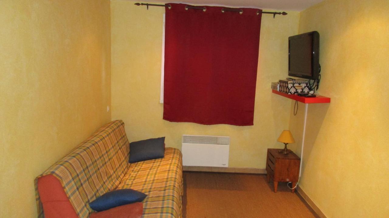 chalet ST PIERRE DELS FORCATS Saint-Pierre-dels-Forcats Extérieur photo